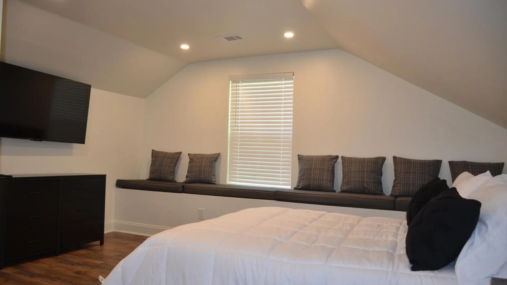 Liberty Suites 2 Of-Newly Renovated Memphis 0*,